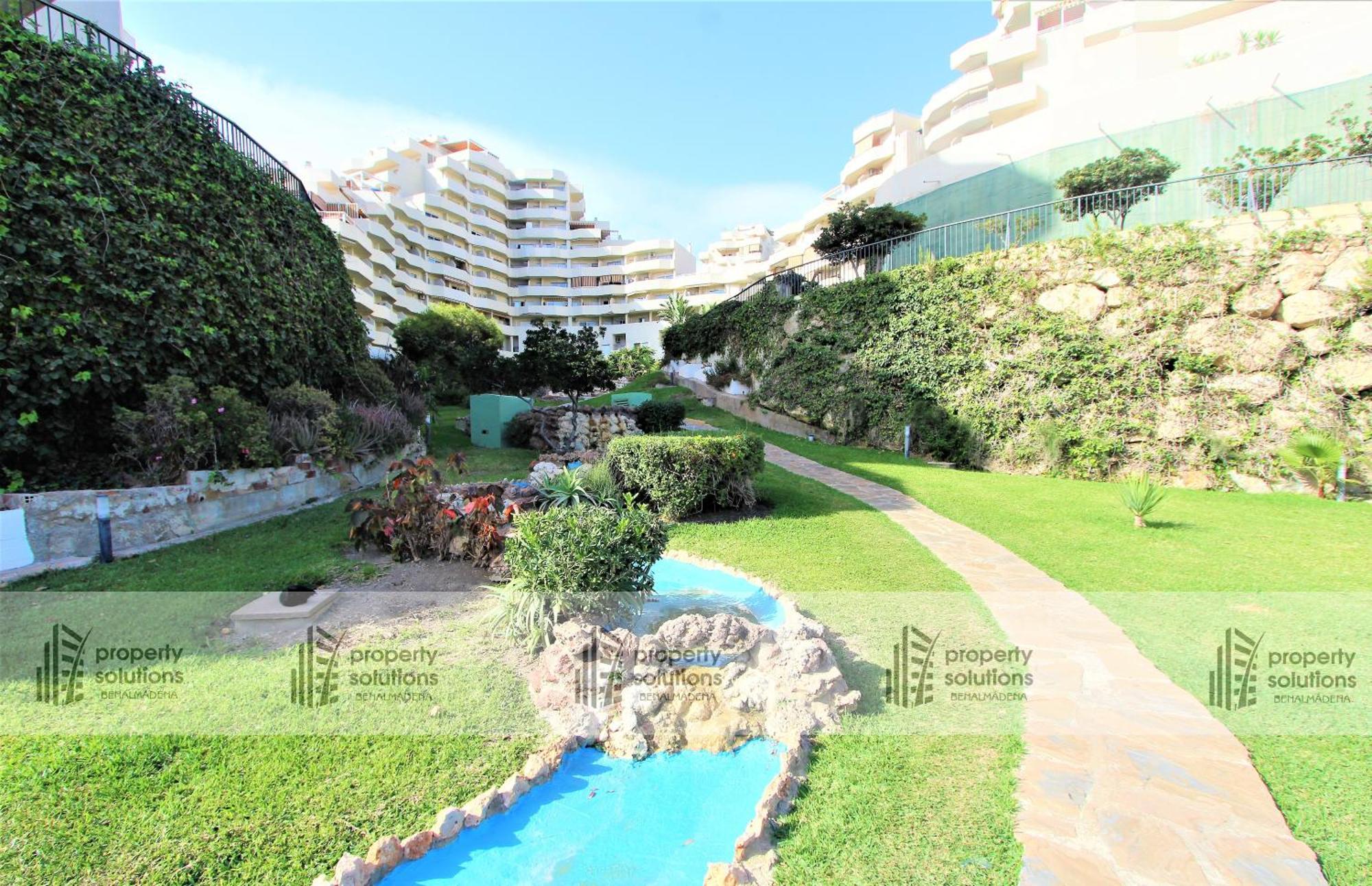 Benalbeach 1010 - Vista Al Mar - Piscina Todo El Ano - Primera Linea De Playa Benalmadena Exterior photo